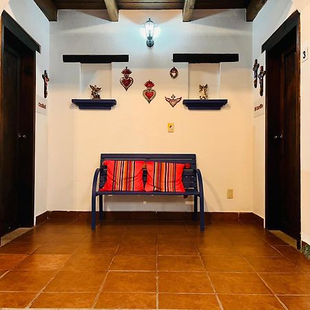 Hotel Ocho Barrios San Cristóbal de Las Casas Екстериор снимка