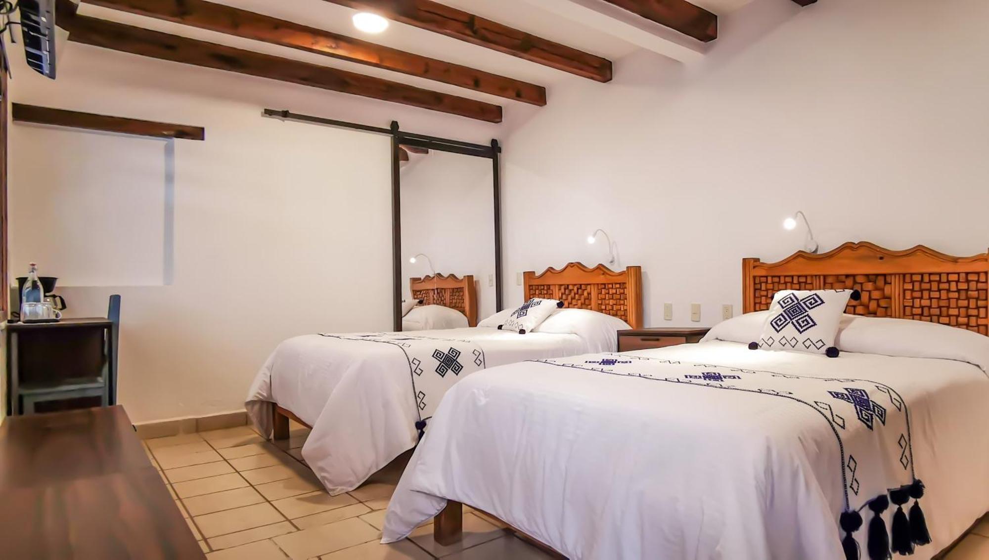 Hotel Ocho Barrios San Cristóbal de Las Casas Екстериор снимка