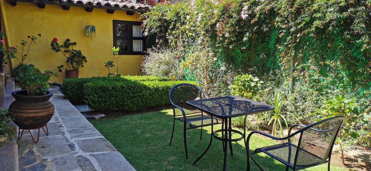 Hotel Ocho Barrios San Cristóbal de Las Casas Екстериор снимка